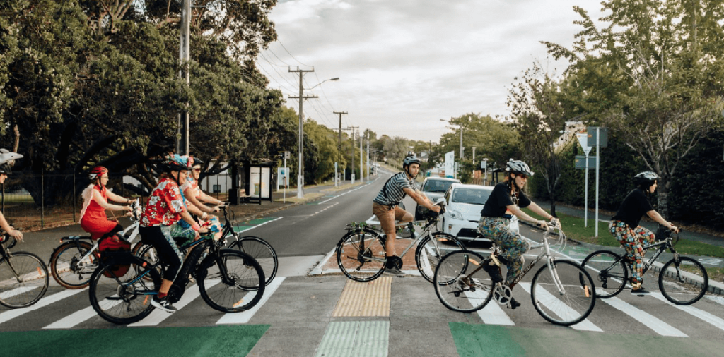 Auckland by Bike: Exploring the City on Two Wheels